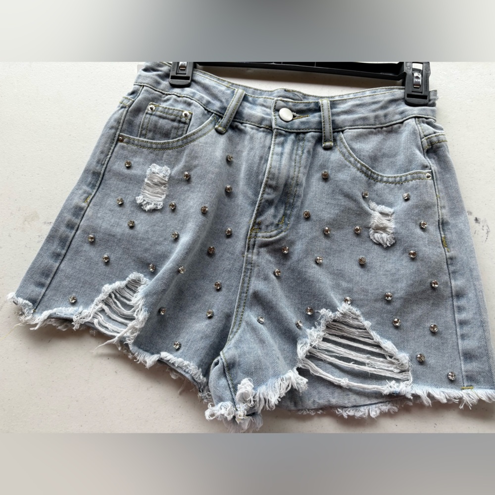 NWT Distressed Studded Blue Jean Shorts. Sizes S,L,XL,XXL available.
